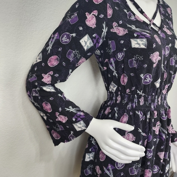 Harry Potter Hot Topic Weasleys Wizard Wheezes Dress Size Small - Picture 12 of 15